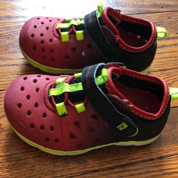 Stride Rite made2play amphibian - Picture 2 of 3